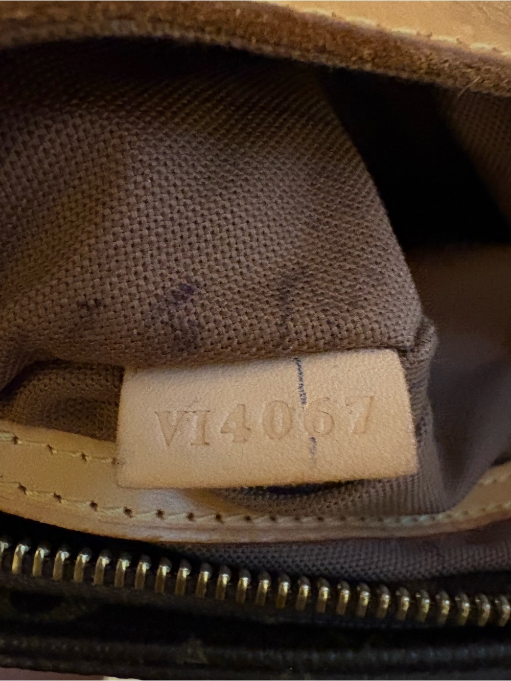Louis Vuitton Monogram Cabas Piano Canvas Shoulder Bag in Brown with Tan Straps - Picture 5 of 12